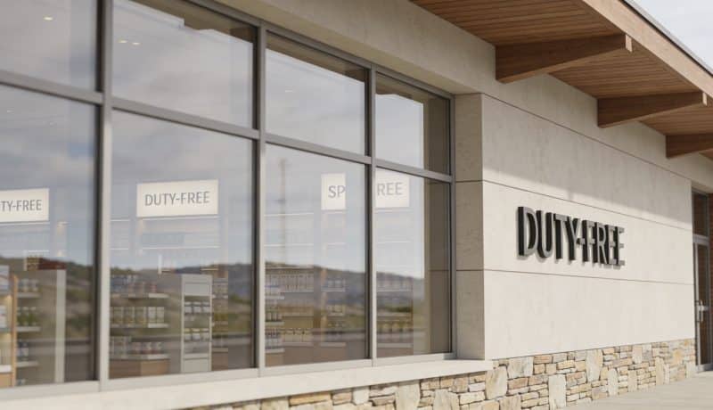façade de boutique duty free a la frontiere espagnole